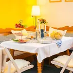Haus Emma Apartman *