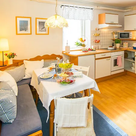 Haus Emma Apartamento *